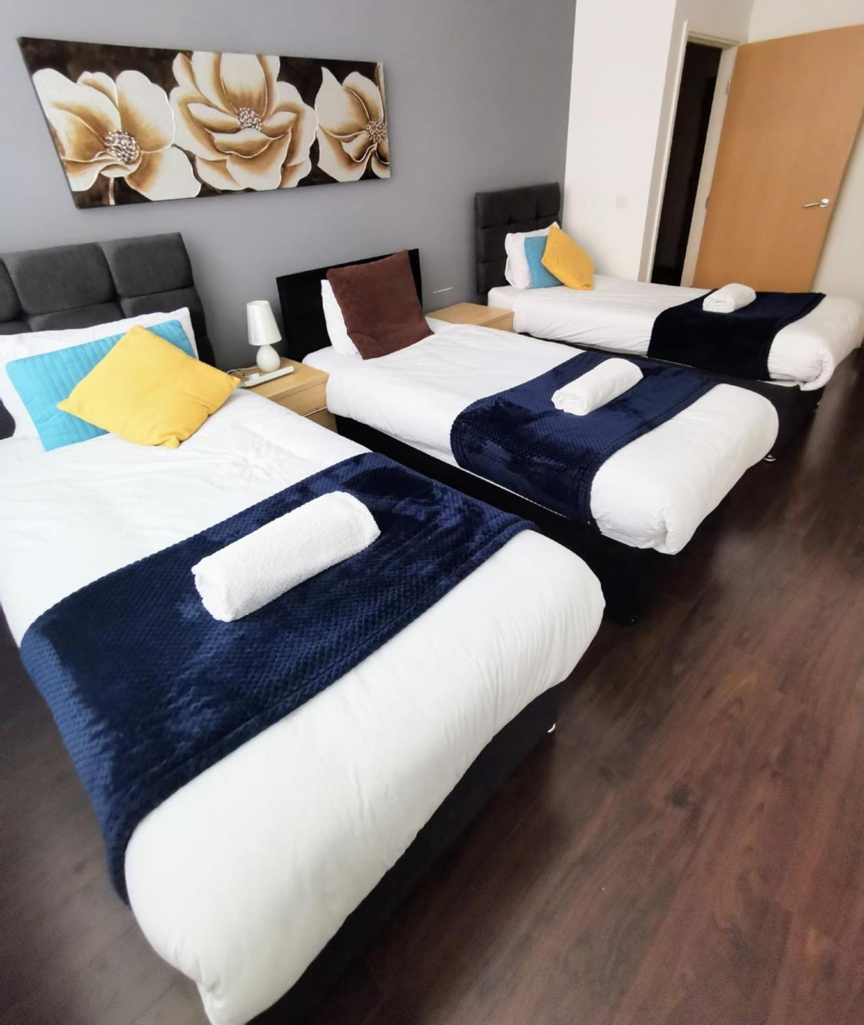 J Quarter - Sleeps 5 Long Term & Families Comfortably, 4 Beds, 2 Bathrooms Birmingham Exterior foto