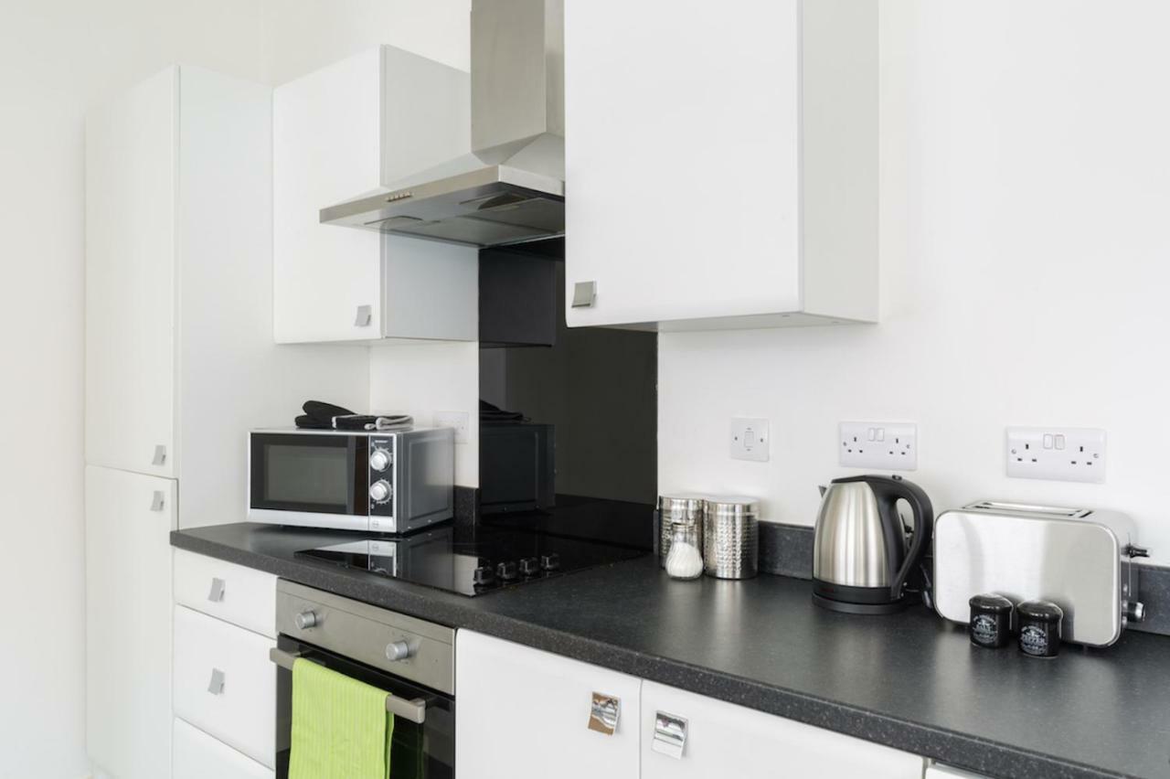 J Quarter - Sleeps 5 Long Term & Families Comfortably, 4 Beds, 2 Bathrooms Birmingham Exterior foto